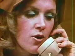 Retro Luder mit unrasierter Möse gefickt