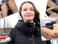 Braunhaarige Victoria Wet bläst und reitet deutschen Agentenschwanz