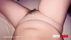 Aunty Fingering Wet Pussy and Orgasm – Closeup Solo Homemade Indian Porn XXX Video