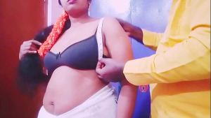 Desi housewife fucking Tailor. Telugu dirty talks.