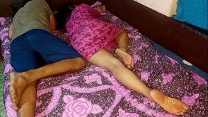 Desi indian Boy Share Bed With Big Ass Step Mumma