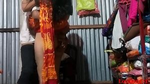 Desi wife sex by home with boyfriend