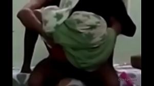 Desi with her saree lifted up and riding session video clip