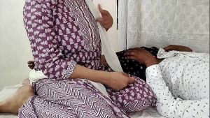 गाँव की साली को उसके जीजा जी ने जमकर चोदा, चूत की प्यास बुझाई हिंदी ऑडियो