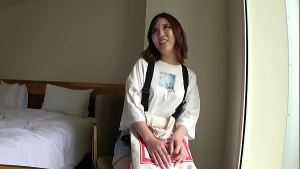 予想以上に大きなおっぱいは水風船のようにポヨンポヨンしてます！アソコが敏感な彼女は指でもいい感じ方をしてくれます。フェラは一生懸命にしゃぶってくれます。中イキって感じの彼女はいい声で感じてくれます！！ https://bit.ly/3UwCpYR