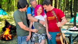 Foursome! We Share My Girlfriend and Fuck Outdoors – Freeuse Fantasy