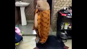 Hindi girl sexy dance with audio rubbing pussy