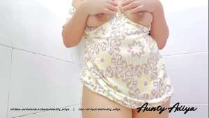 Indian Arab Desi Aunty Enjoying Teasing Showing her Big Boobs and Hairy Pussy