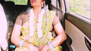 Indian beautiful aunty with engh boy fucking for long drive. Telugu dirty talks.