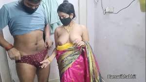 Indian Desi wife sex in saree. Hot Indian wife.