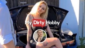 MyDirtyHobby – Horny Valery_Venom Loves User Meetings Where She Gets Gangbanged By Her Fans
