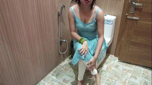 SaaraBhabhi tight ass anal after hot bath desi girl with Hindi audio