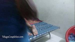 Sexy hot Indian milf Bhabhi fuck doggy hindi audio