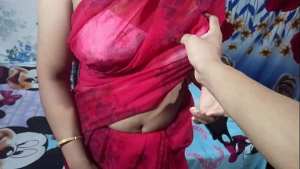 Sexy Indian Bhabhi fucked and banged by lucky man the hottest xxx sexy full video, Indian newly married Bhabhi’s painful sex video