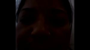 Suman Dhunwa sexy aunty