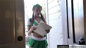 Teen Avery Negotiates A Nookie Full Of Cream