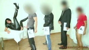 The Cum Party! Limitless fuck date with the latex bitch! If you don’t spray here, it’s your own faul