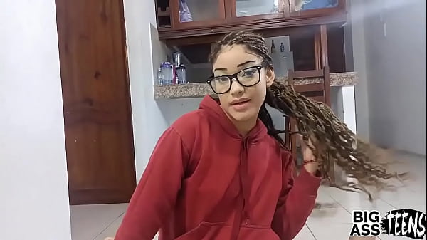 acaba de cumplir 18 años y pide su primer video porno stra adicta al sex Anal ña babe con coño cremoso Xvideos Big Ass