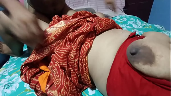 Bengali Housewife Tanya Banged -Showing Sexy Choot