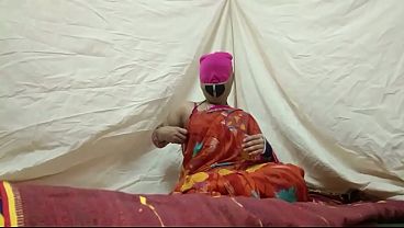 Desi Aunty Nude video Open Clothes