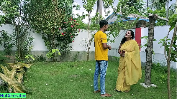 Desi Beautiful Hot Bhabhi One Night stand sex! Full Romance Sex