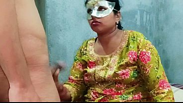 Desi bhabhi tight pussy fucking video doggy position with clear Hindi voice