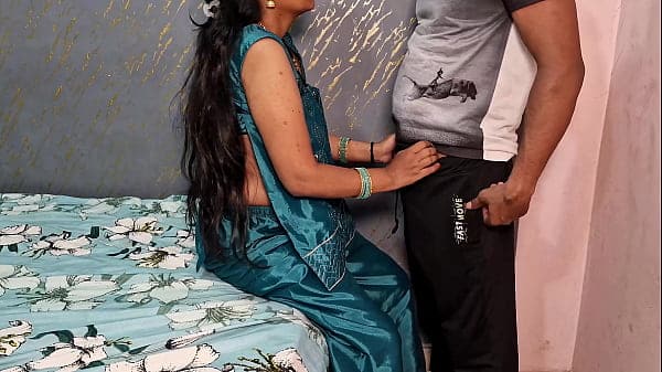 Desi Ward boy cured Bhabhis headache by fucking her pussy, hindi audio porn