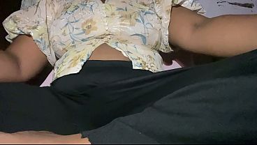 Desi Xvideo Of College Students Pussy Fingering In Hotel Room