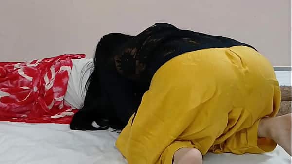 भाभी की प्यासी टाइट चूत की चुदाई हिंदी सेक्स वीडियो