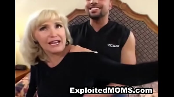 Lonely Housewife fucks a Black Cock in Milf Sex Video