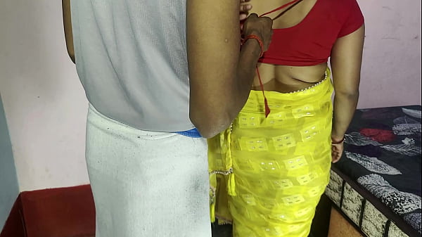 Munna fucks step mother in the ass in saree before going to the party in Hindi voice