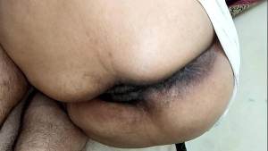 Anal sex with Indian fat sister-in-law (Netu Bhabhi) while talking dirty in clear Hindi audio