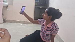 Desi Young Indian Girl Desperate For The Cock For Her Wet Pussy !