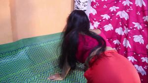 Indian Desi Bhabhi Fucked in Doggy Style By Pulling hair ,Bhabhi Pleasure Moan ,Bhabhi Dirty Talk in Hindi audio