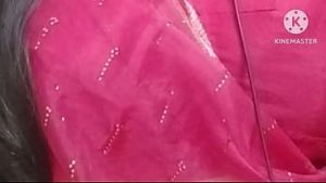 Kitne Lundon se chudi hai sexy bhabhi