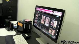 MOFOZO.com – 18 Year Old Step Sister Gets The Cum In Her Mouth