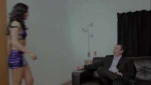 MOFOZO.com – Slim Model Is Fucking With The Business Man