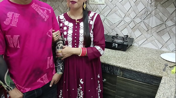 Devar love bhabhi in kichen room