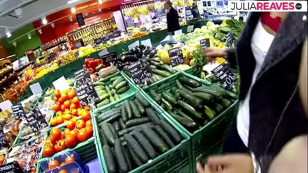 Anal sex in the kitchen after getting hot with groceries