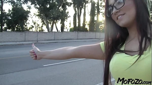 MOFOZO.com – Real Amateur Homemade Sex Video With A 19 Year Old Hitchhiker