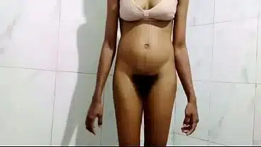 Desi Indian Hot Bhabhi bath inside
